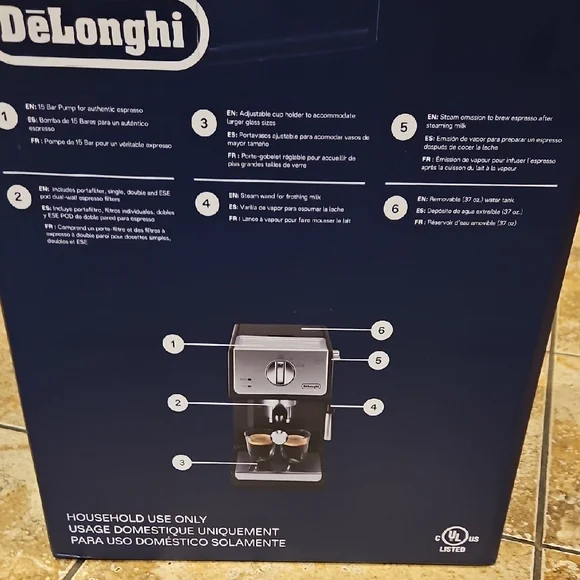 DeLonghi Espresso and Cappuccino Maker